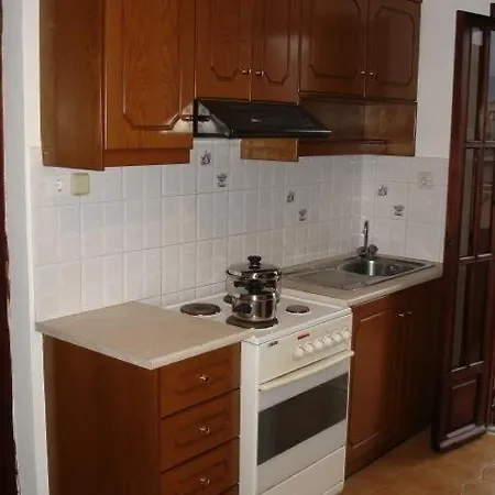 Elena Apartment *