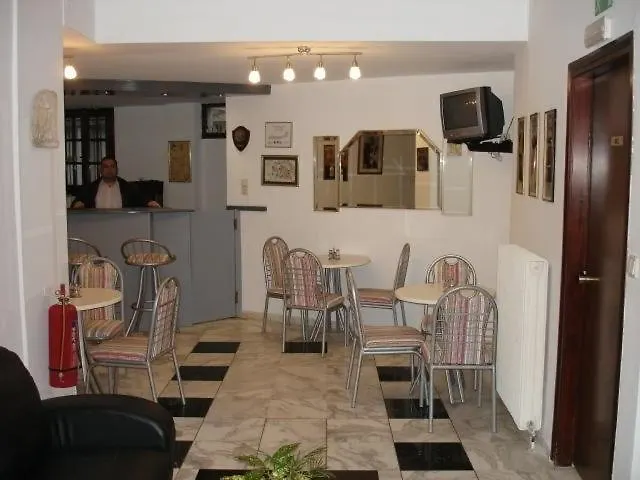 Апартаменты Elena Studios *